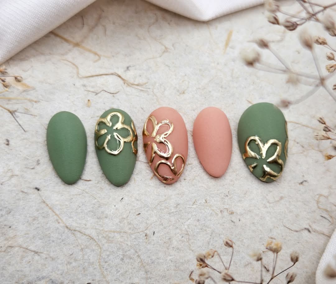 BOTANICAL GARDEN COLLECTION