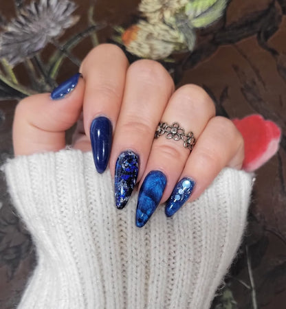 NOVEMBER'S MANI KIT TRIO
