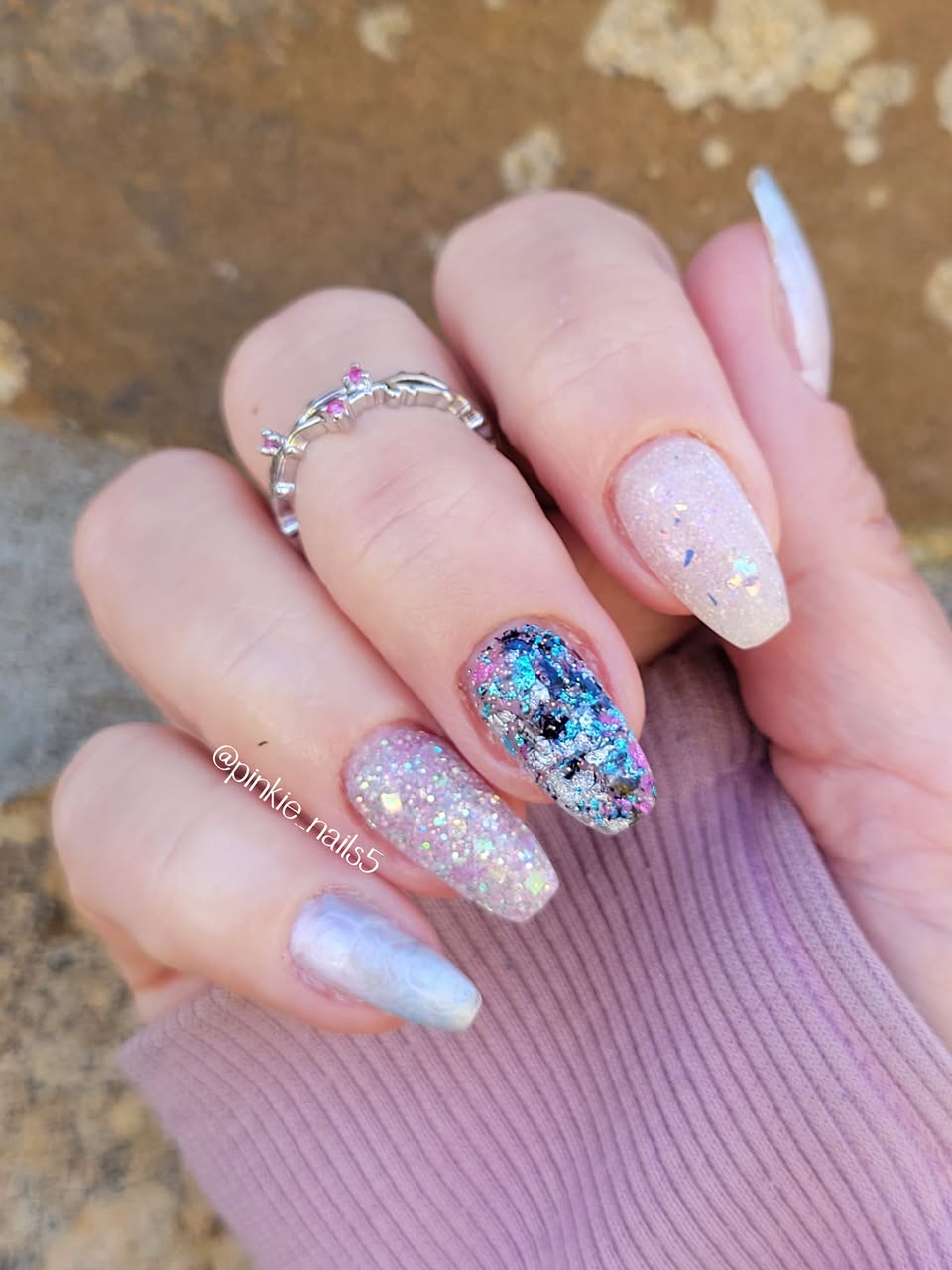 JANUARY KIT TRIO