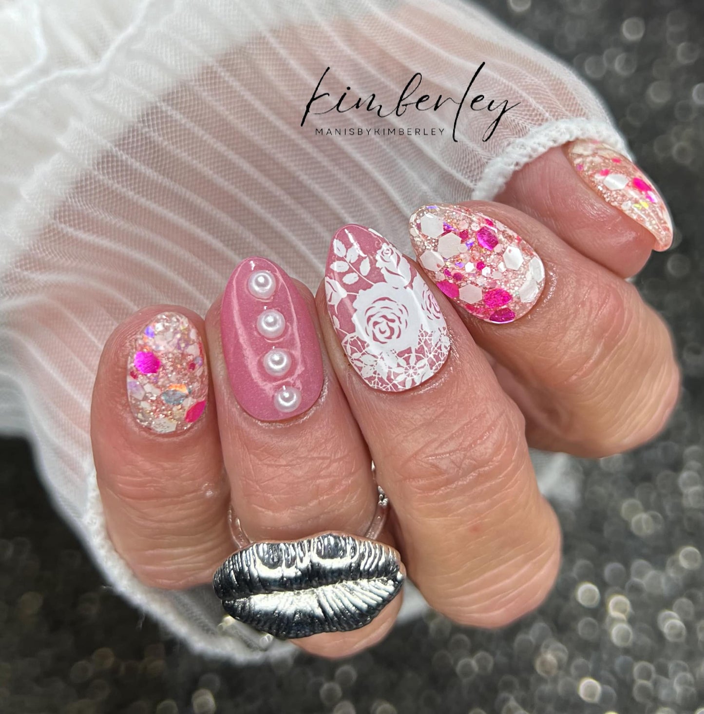 LOVE LETTERS COLLECTION