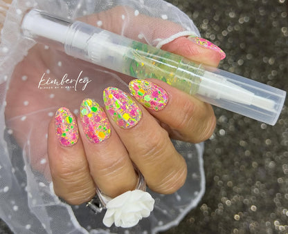 LIANA LOVE (glow)