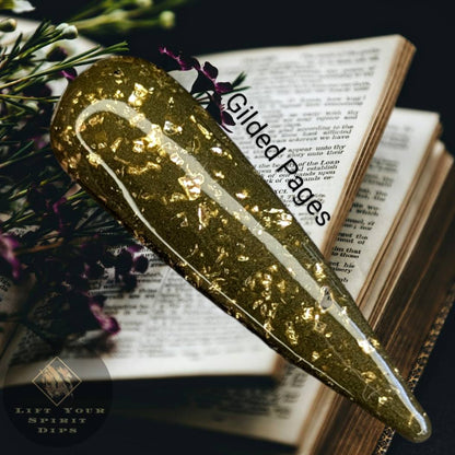 DARK ACADEMIA COLLECTION