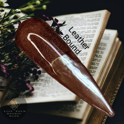 DARK ACADEMIA COLLECTION