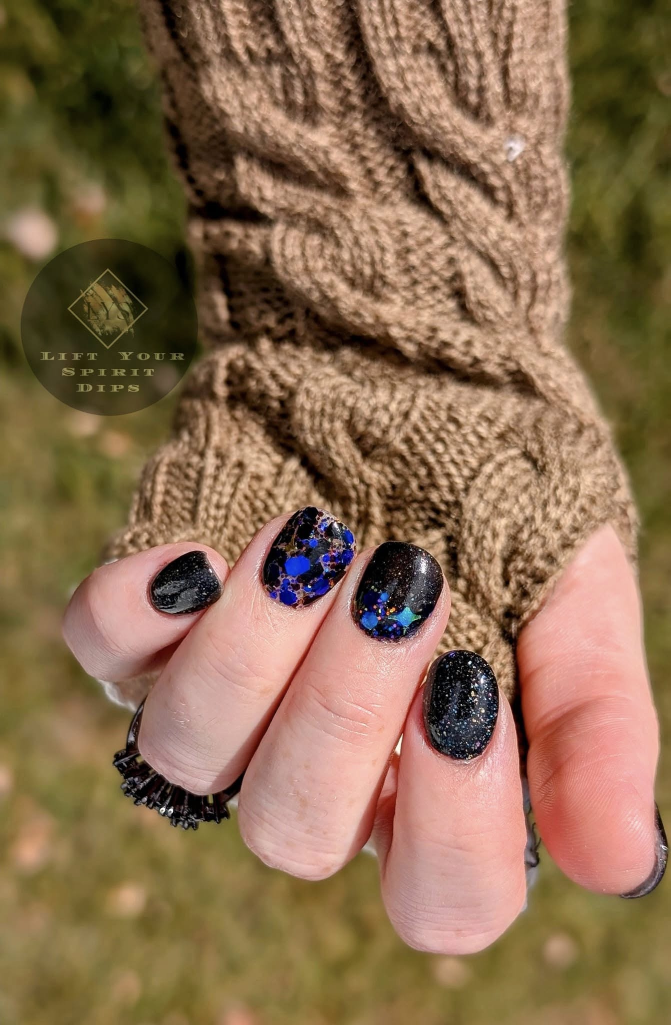 DARK KHAKI NAILFIE SLEEVE