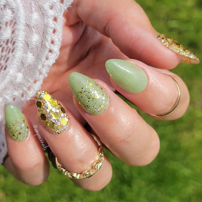 HANDS IN THE DIRT COLLECTION