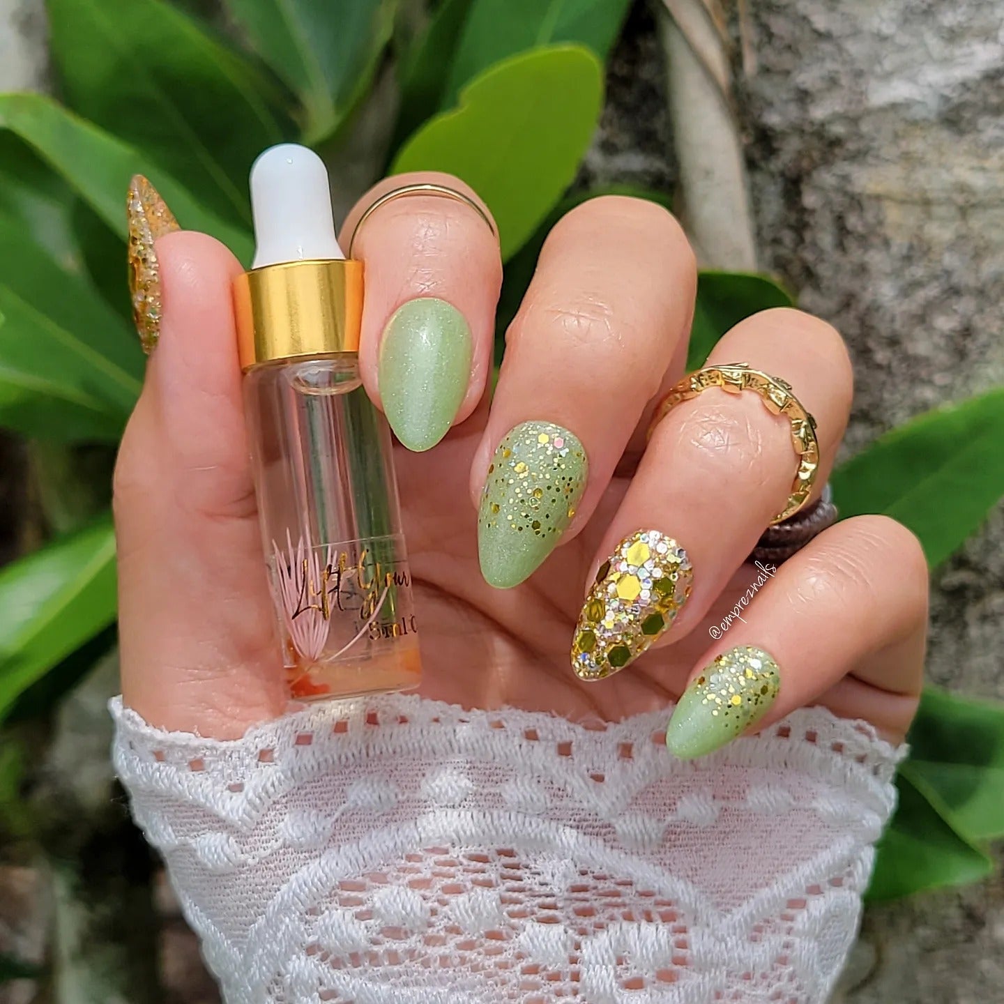 HANDS IN THE DIRT COLLECTION