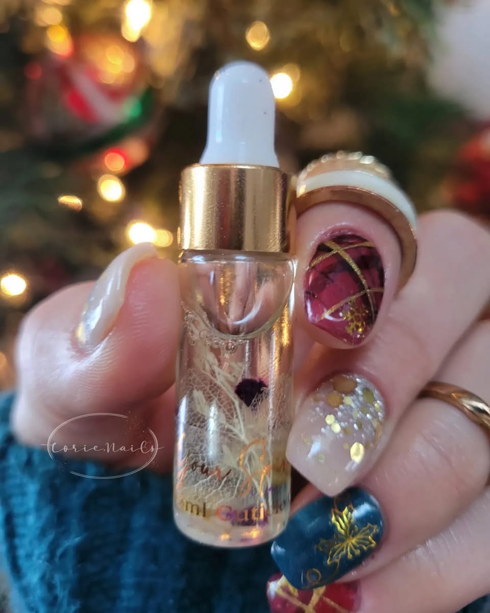 CHRISTMAS MASQUERADE BALL COLLECTION