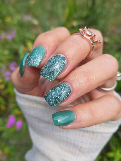 WEEKEND IN THE WOODS COLLECTION