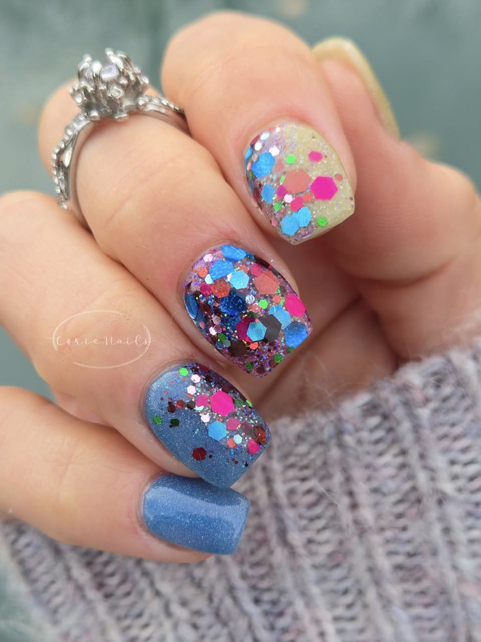 AUTUMN TO WINTER COLLECTION