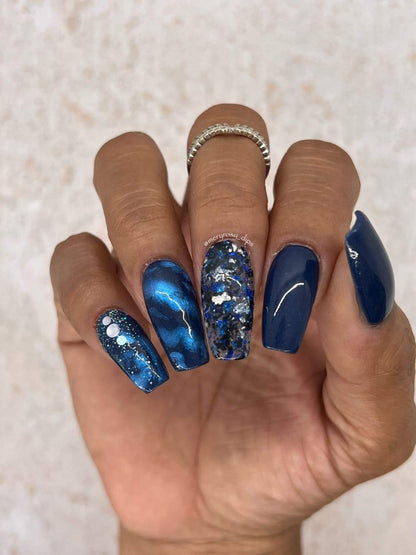 NOVEMBER'S MANI KIT TRIO