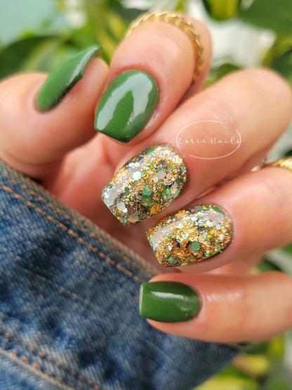 INTO THE JUNGLE COLLECTION