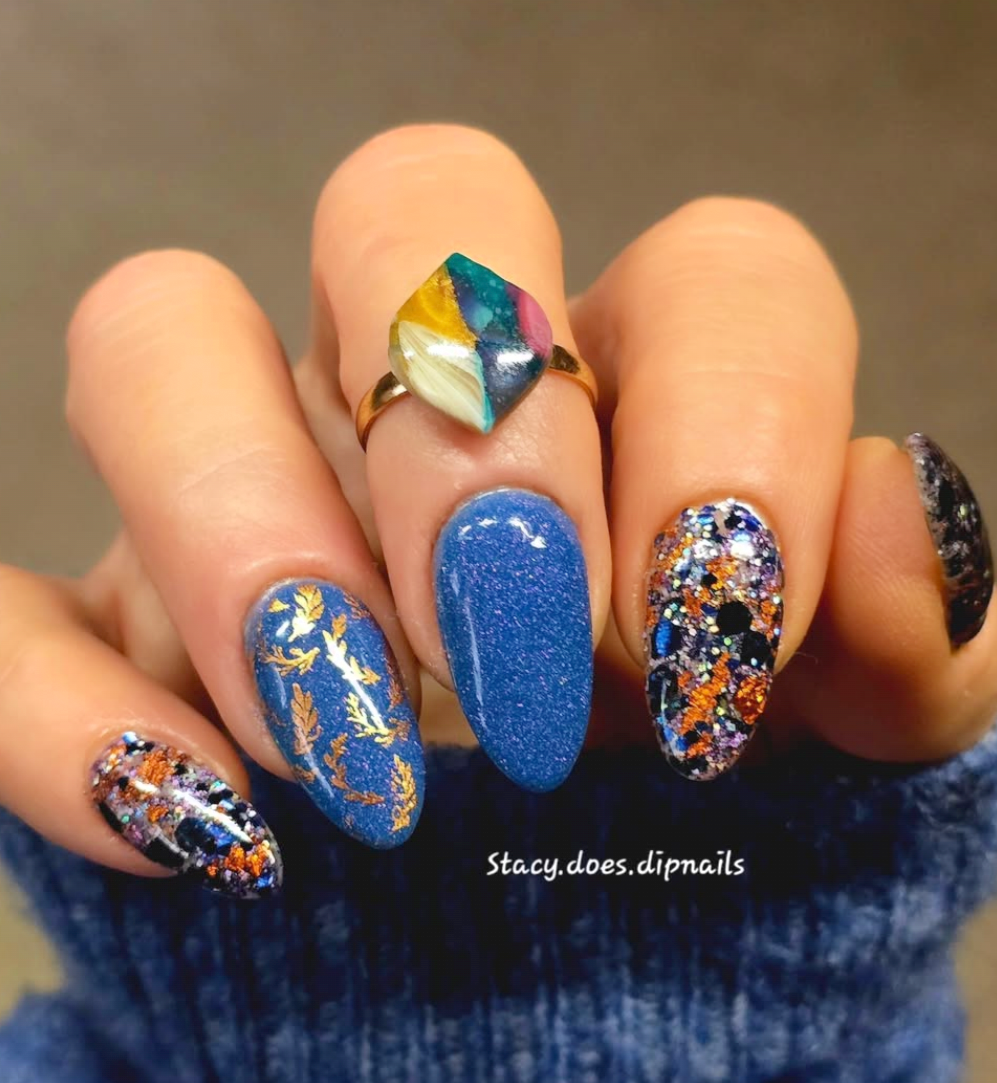 AUTUMN TO WINTER COLLECTION