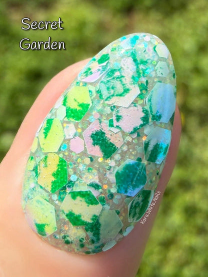 BOTANICAL GARDEN COLLECTION